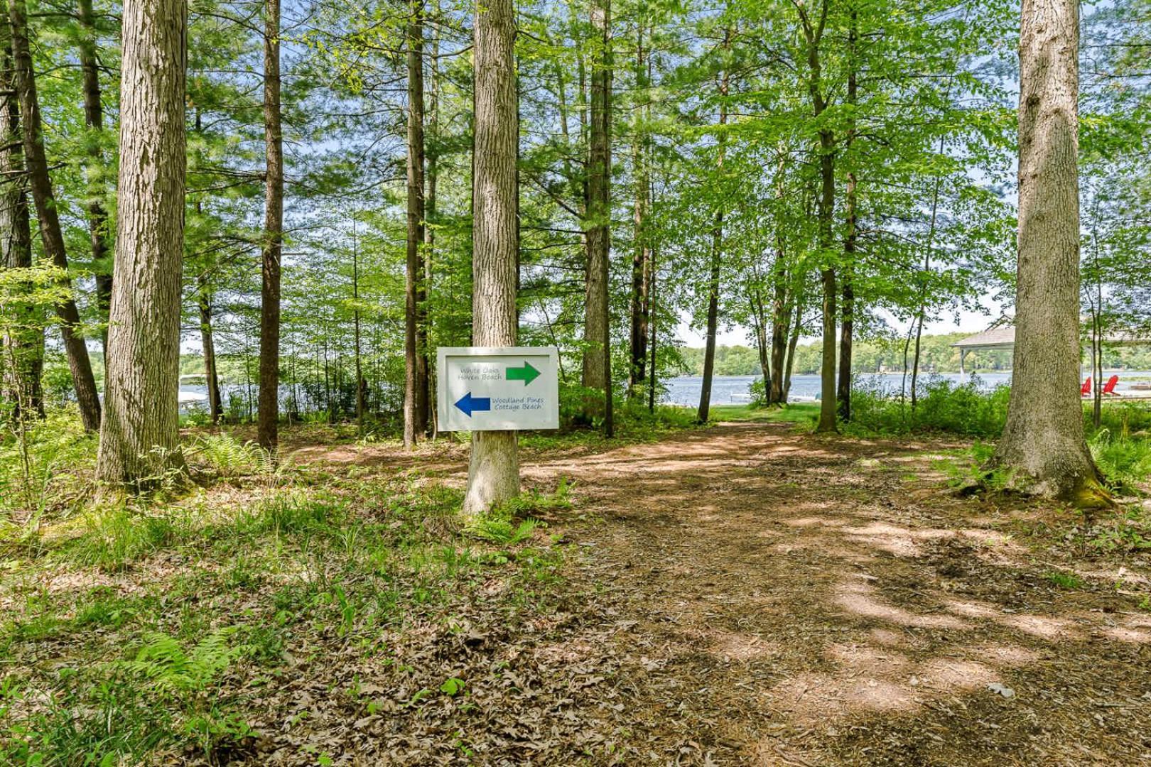 Dog-Friendly Dual Homes In The Woods With Lake Access Grand Junction Exterior foto